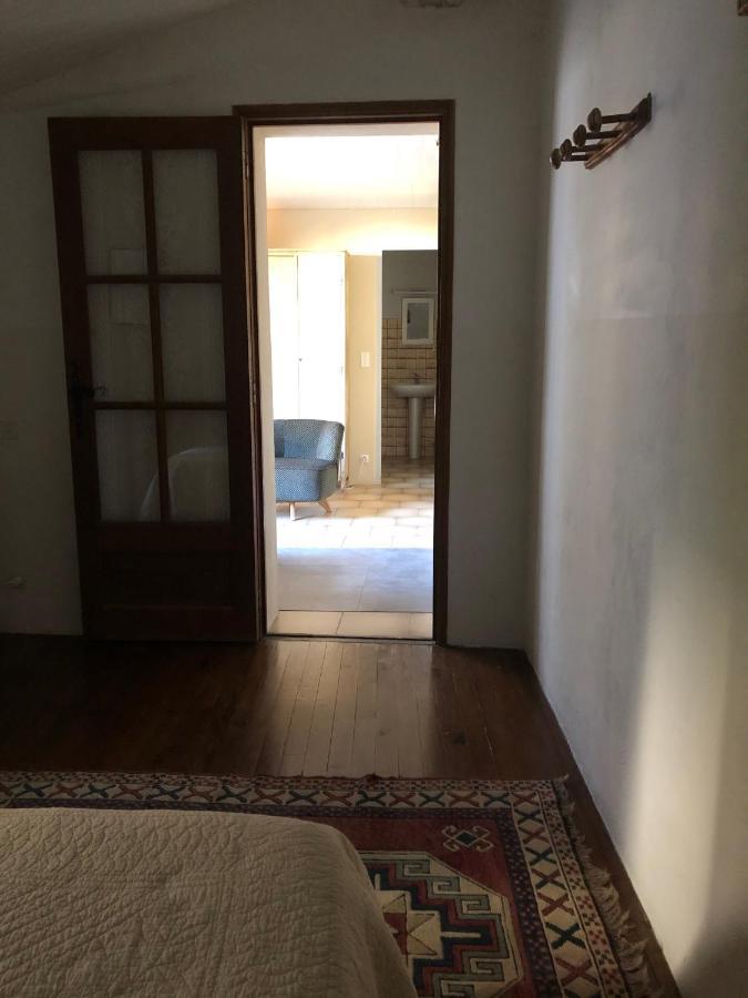Belle De Nuit Bed & Breakfast Oppede Luaran gambar